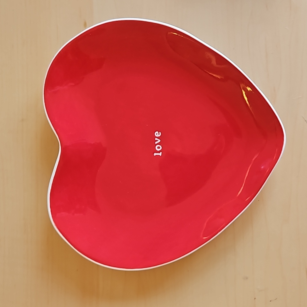 Pottery Barn "love" heart plate